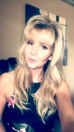 Sandi Lynn
