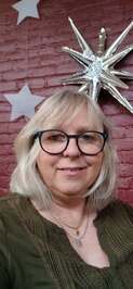 Anne Perreault